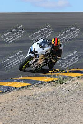 media/Mar-20-2023-Moto Forza (Mon) [[d0bbc59e78]]/2-B Group (Yellow)/Session 2 (Bowl)/